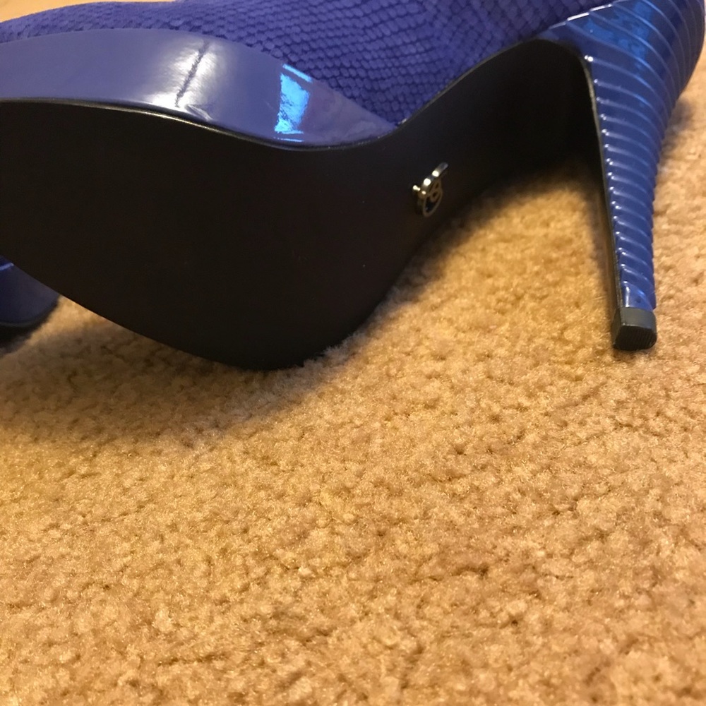 Fun High Heals!! - image 4